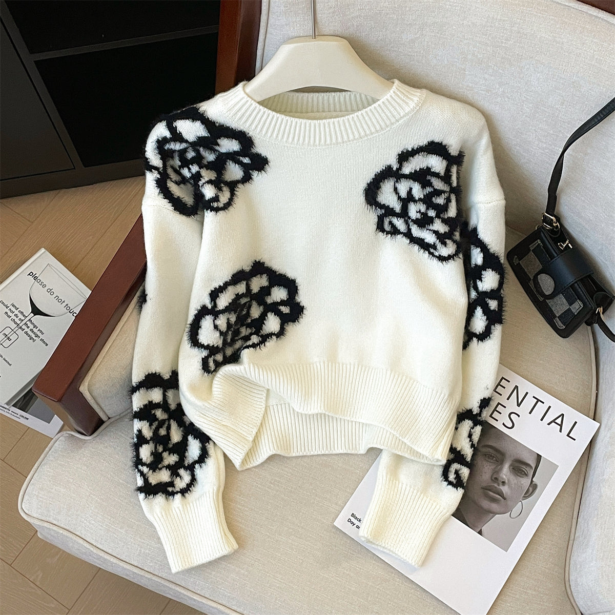 Black Floral Jacquard Soft Sweater