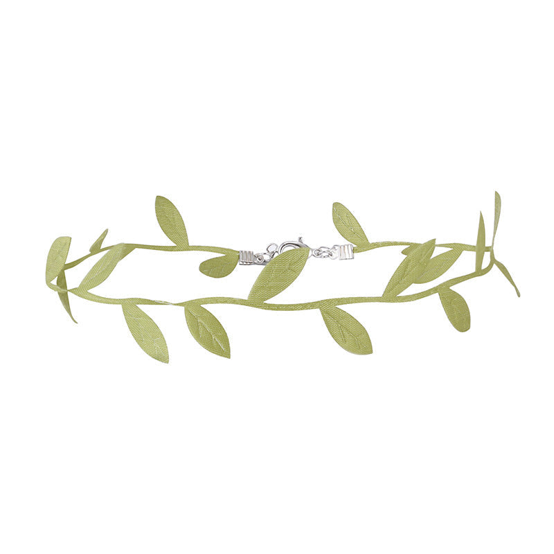 Mori Green Leaves Necklace