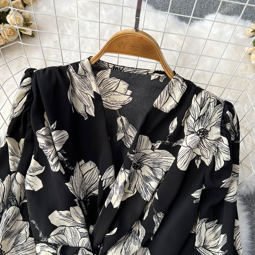 V-neck Flared-sleeve Floral Shirt