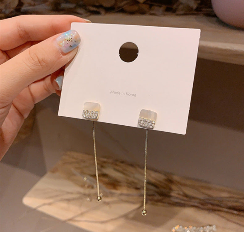 Square Ear String Pendant