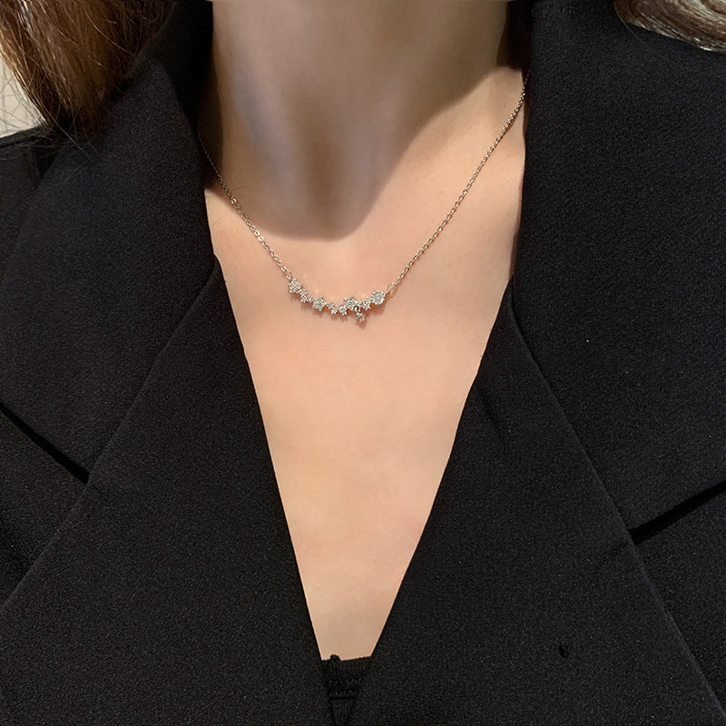 Delicate Zirconia Star Rhinstone Necklace