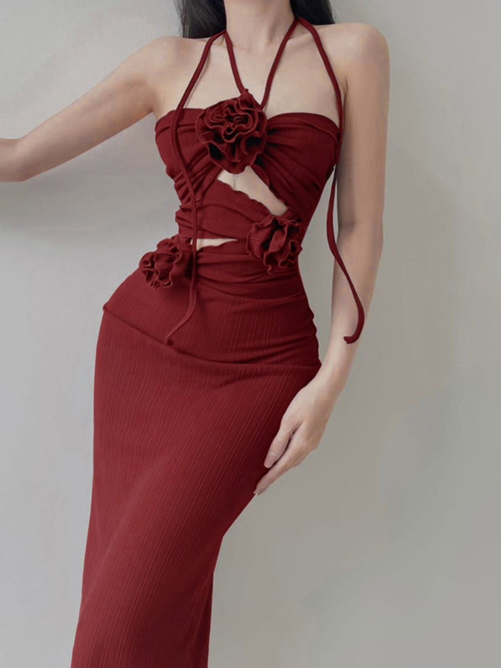 Niche Hollowed H-line Halter Dress