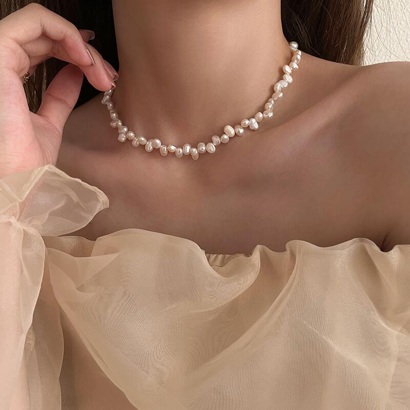 Niche Faux Mini Pearl Sprocket Necklace