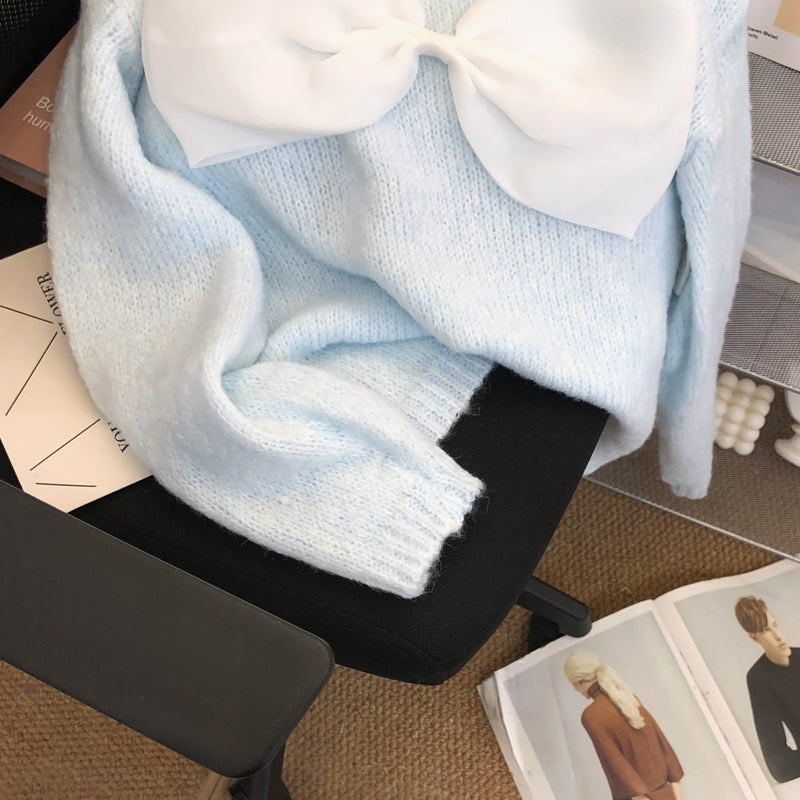 Bow Tie Decorated Off-the-shoulder Sweater