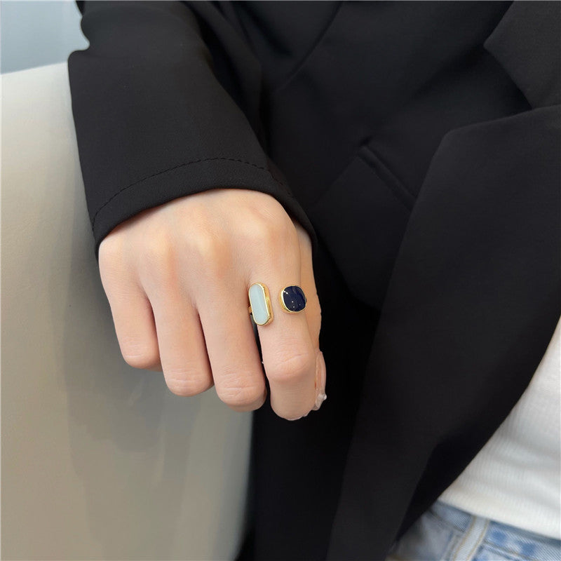 Elegant Blue Drip Oil Ring