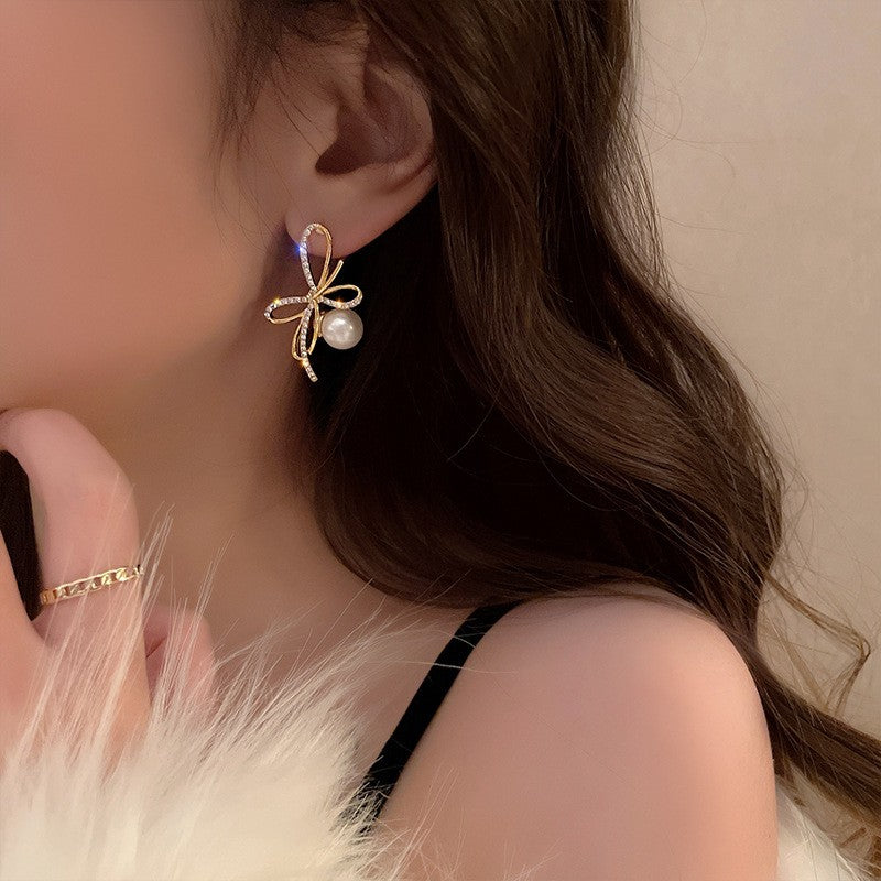 Pearl Earrings With Diamond Bow