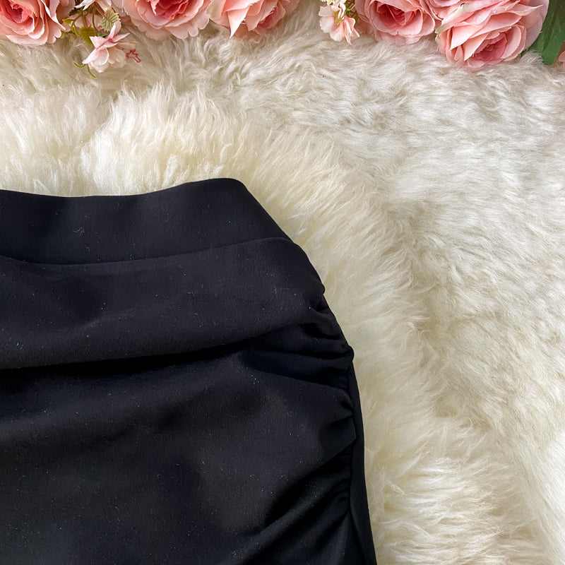 Asymmetric One-step Black OL Skirt