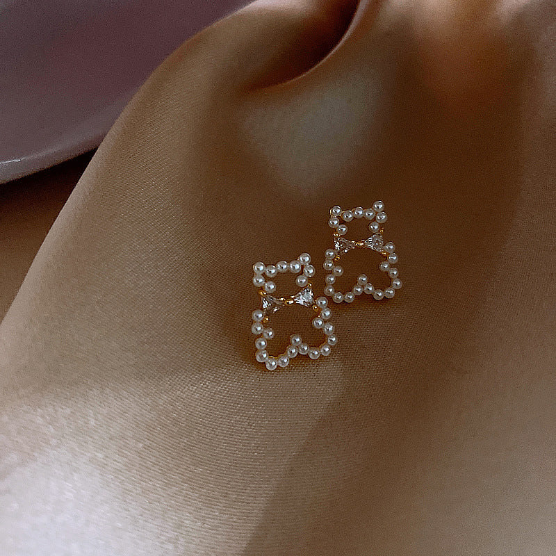 Hollow Pearl Bear Earrings