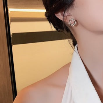 Openwork Floral Pearl Earrings