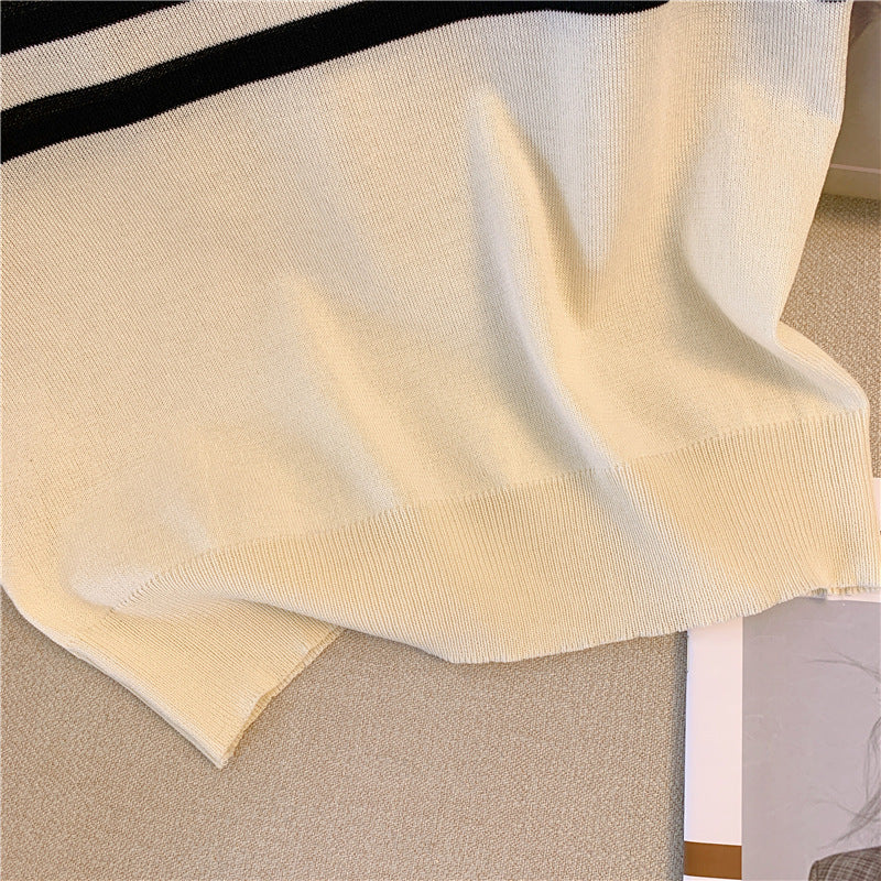 V-neck Lapeled Sleeveless Knitted Top