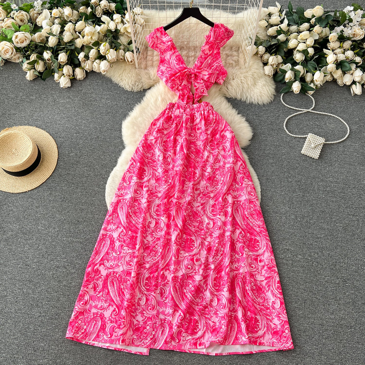 V-neck Backless Ruffled Floral Dress