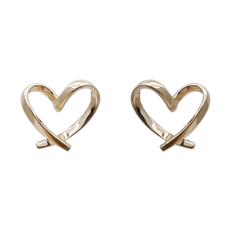 Simple Heart-shaped Ear Stud