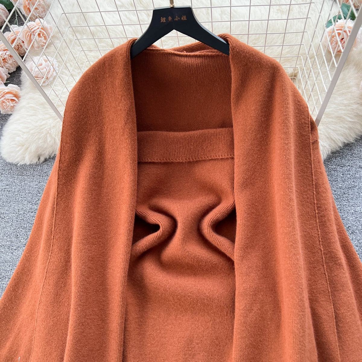 Loose-fit Cardigan&Strapless Dress 2Pcs