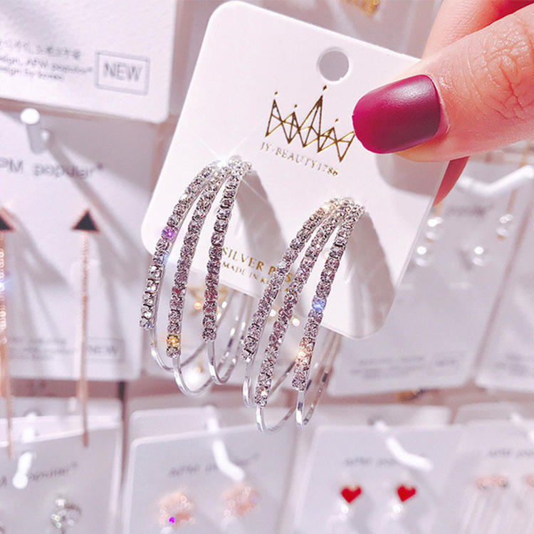 Exaggerated Geometric Hoop Earrings