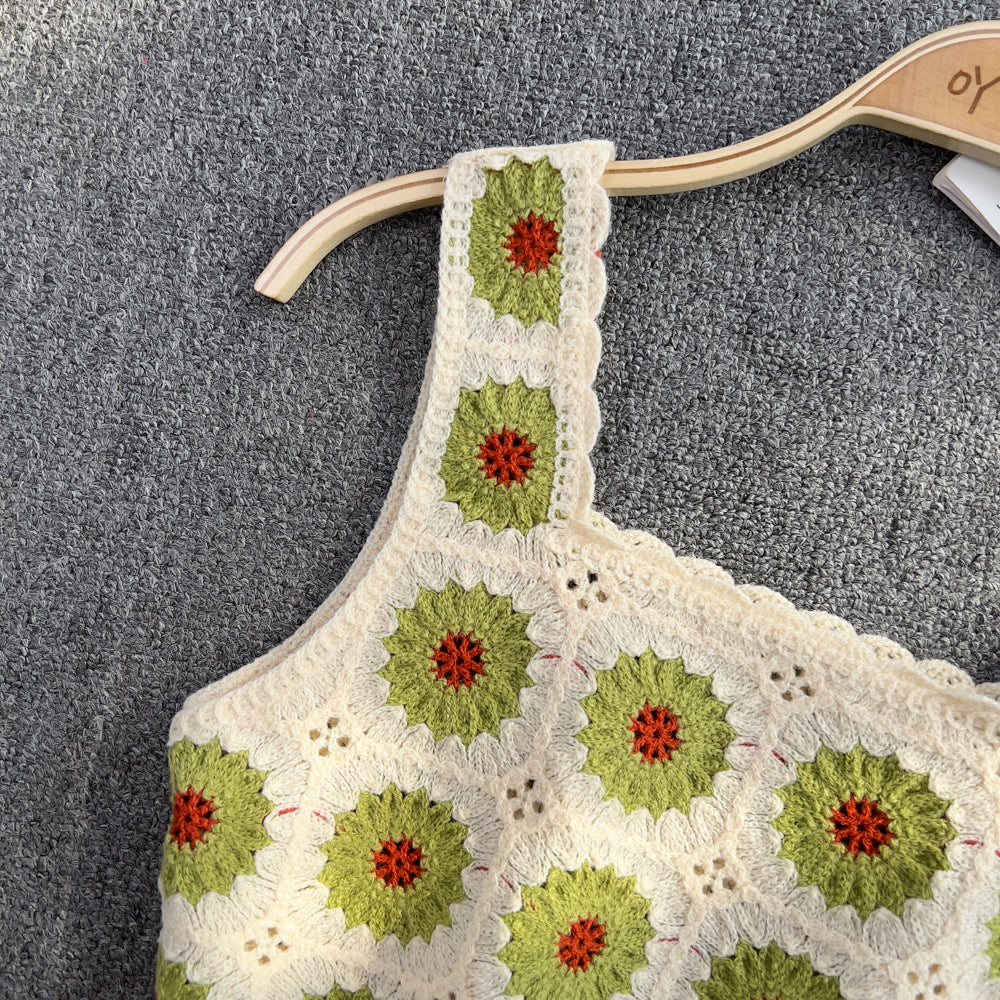 Retro Floral Embroidered Camisole Top