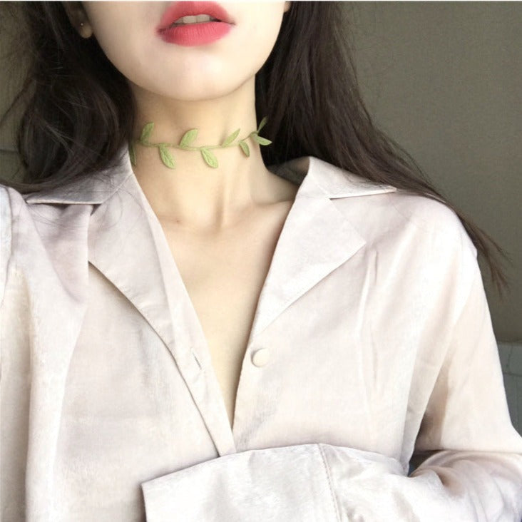Mori Green Leaves Necklace