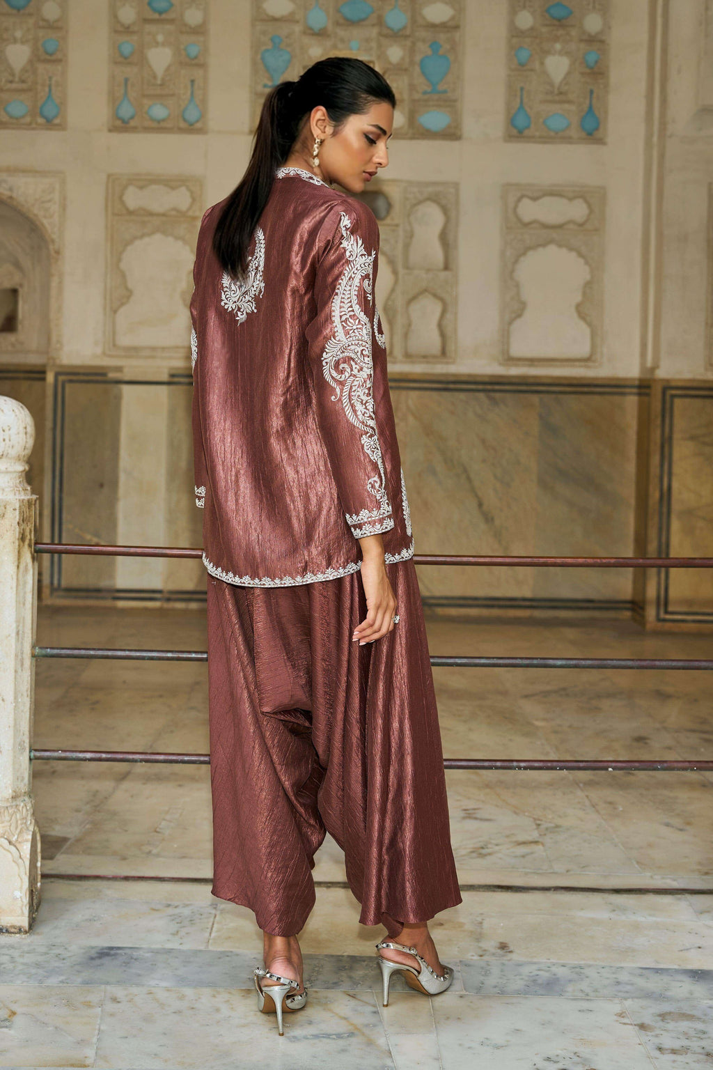 Unique Paisley Pattern V-Neck Loose Top
