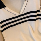 V-neck Lapeled Sleeveless Knitted Top