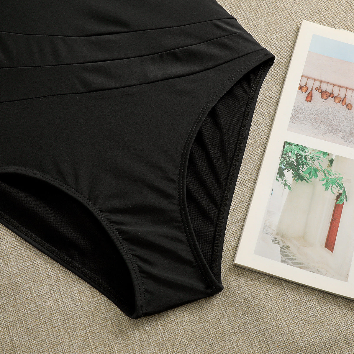 Color Blocking Pleated One-shoulder Onepiece