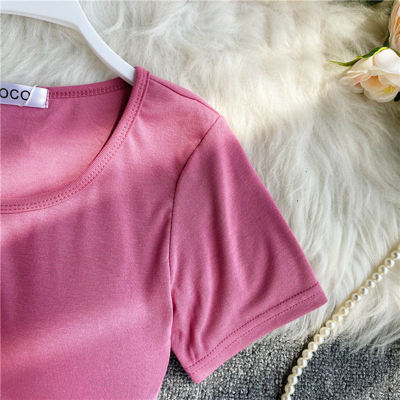 Solid Color T-shirt With Waistband And Chest Pad