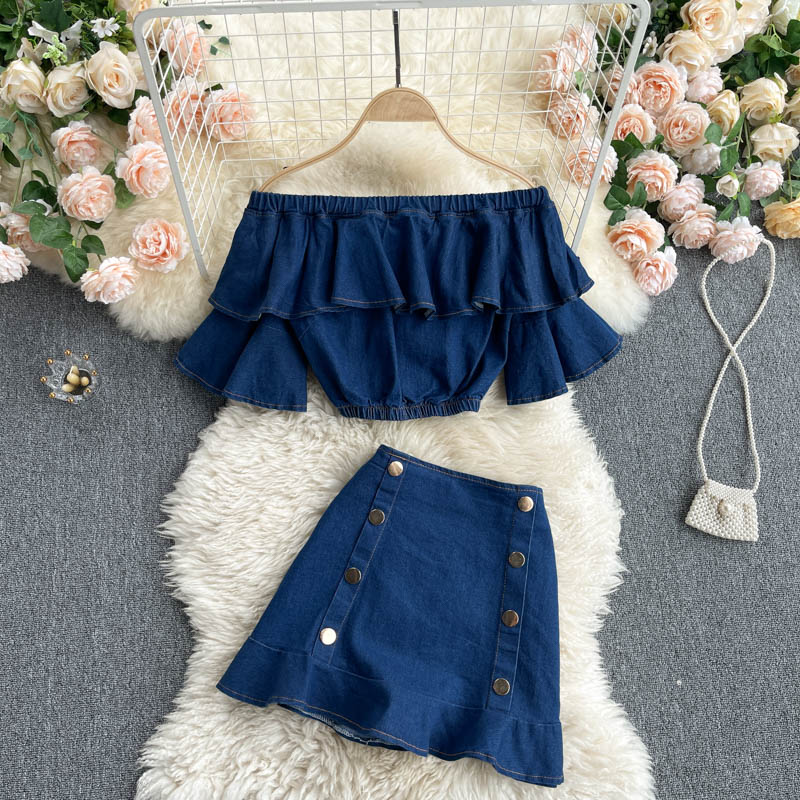 Flounces One-Shoulder Suit