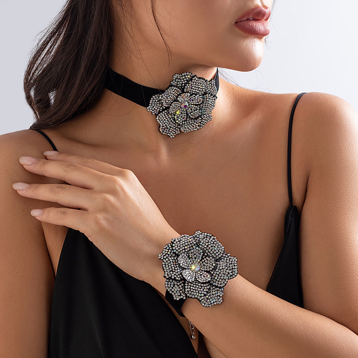 Full Rhinestone Flower Choker&Bracelet