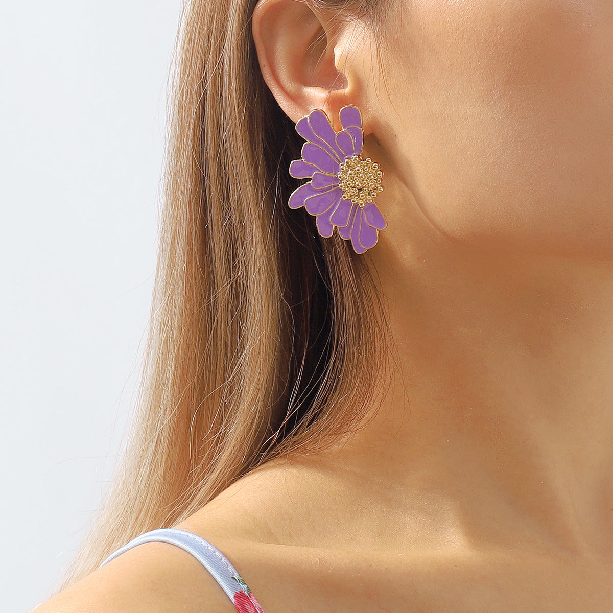 Vintage Alloy Flower Stud Earrings
