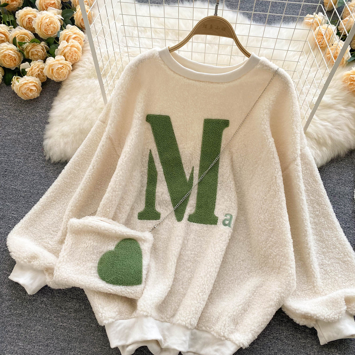 Lamb Velvet Round Neck Sweater without Bag