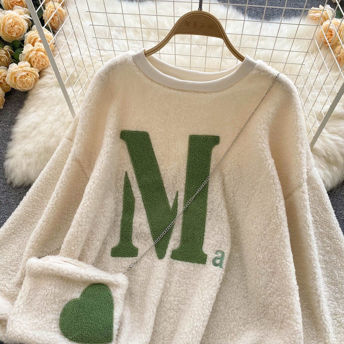 Lamb Velvet Round Neck Sweater without Bag