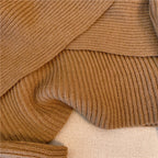 Niche Hollowed Crossover Zipped Knitwear