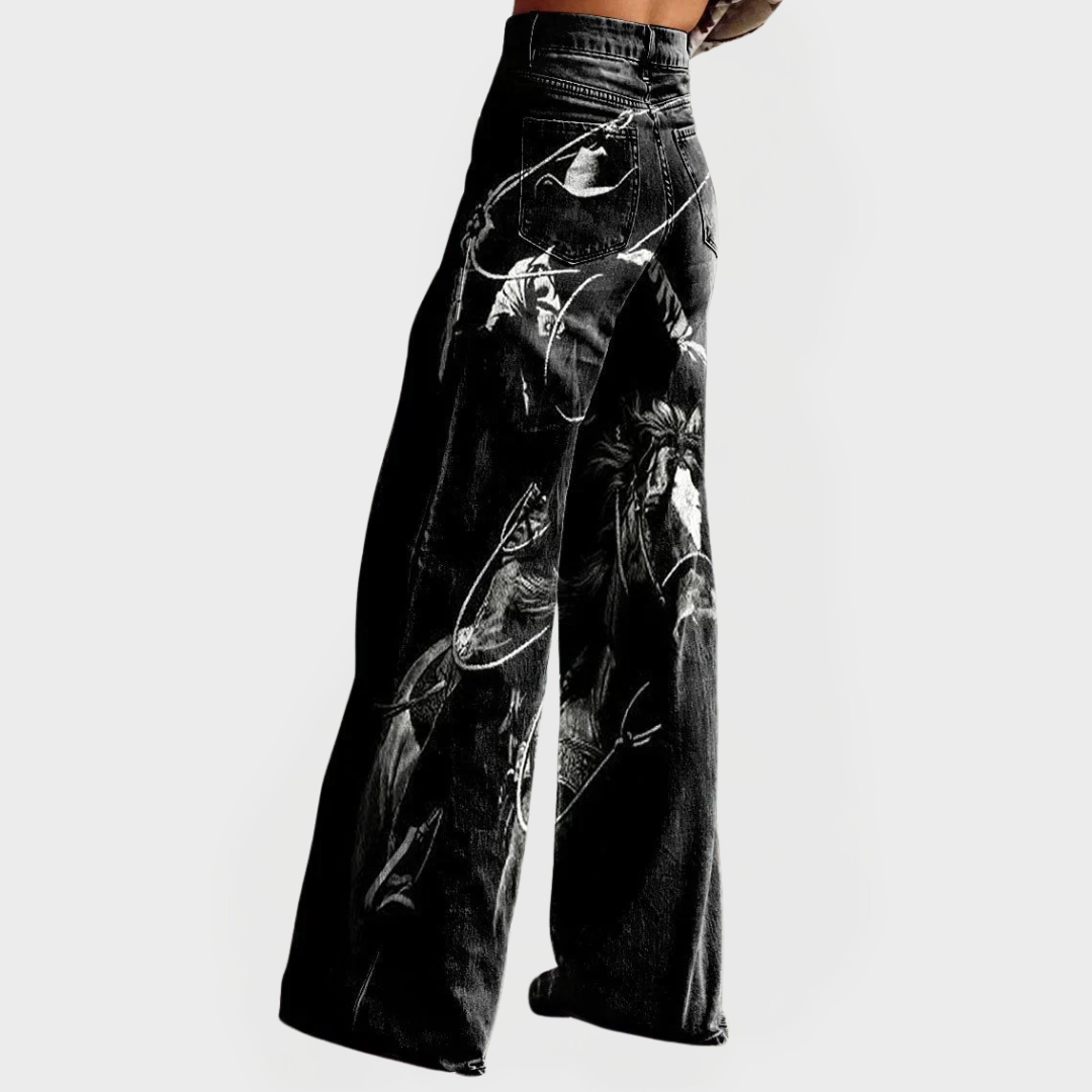 Comfortable and stylish jeans with pattern