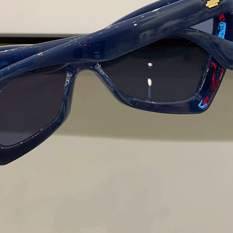 Retro Exaggerated Polygonal Sunglasses