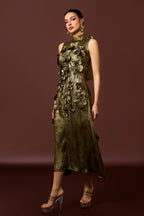 Metallic Fabric 3D Flower Sleeveless Midi Dress