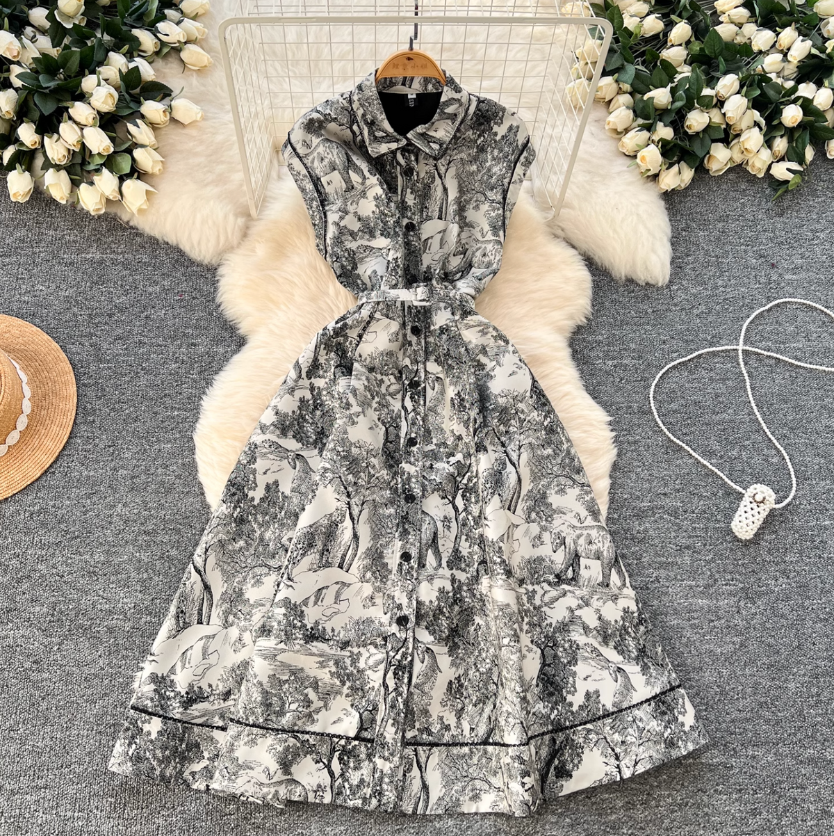 Ink Painting Jacquard Sleeveless Dress