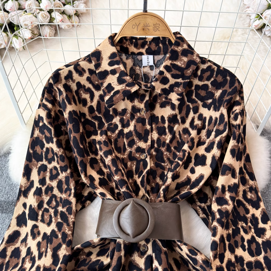 Chic Leopard Printed Shirt with Belt