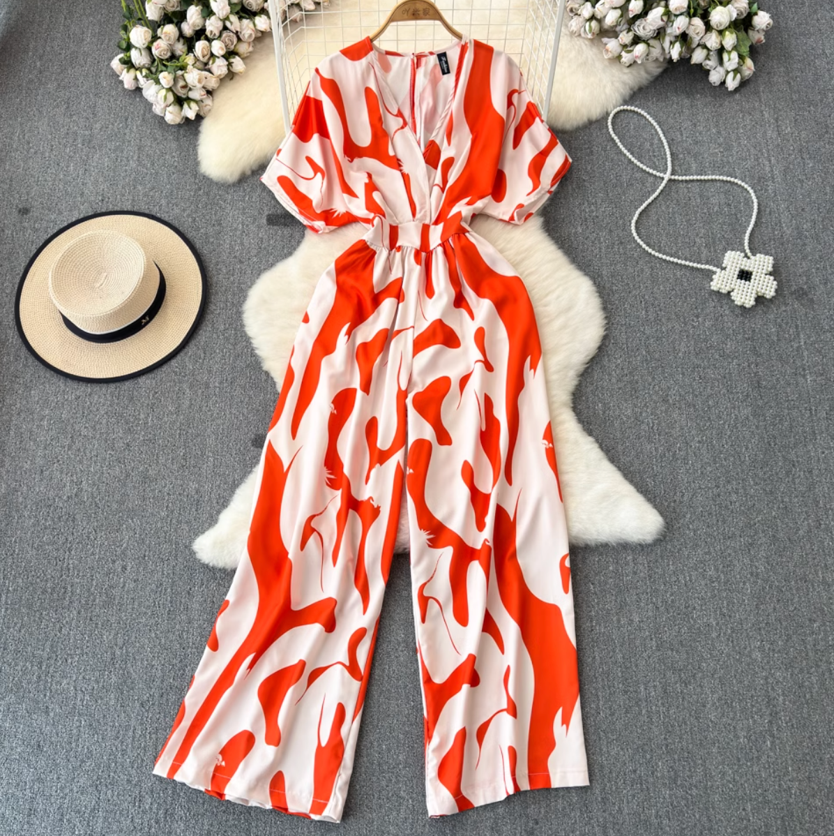 V-neck Color Blocking Slim-fit Jumpsuits