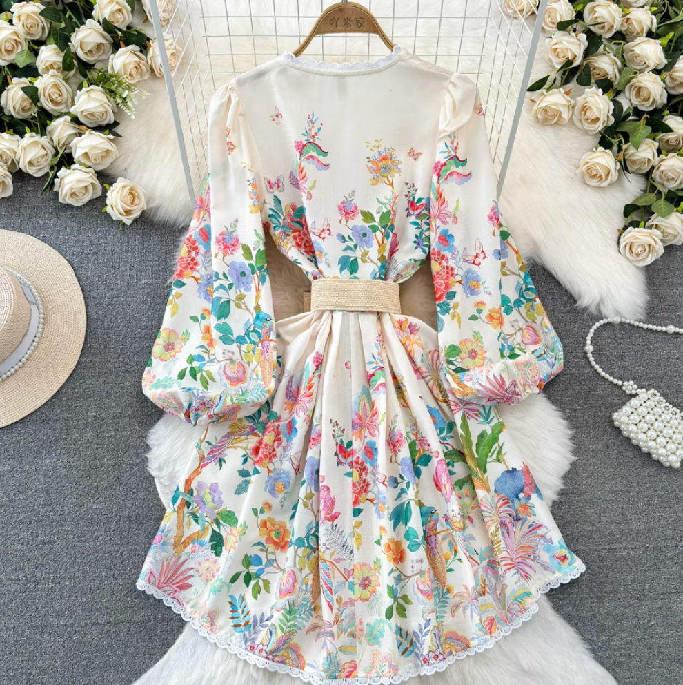 V-neck Courtly Floral Printed Dress