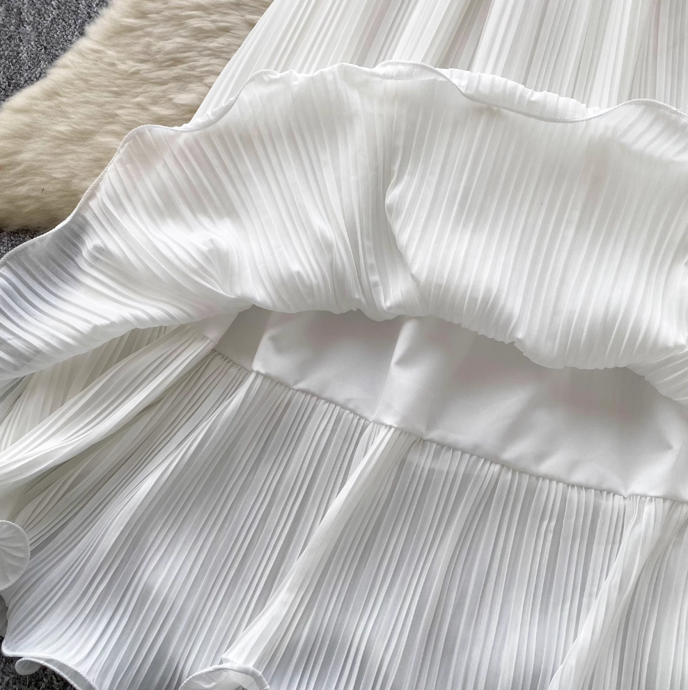 Fairy White Camisole & Ruffled Skirt 2Pcs