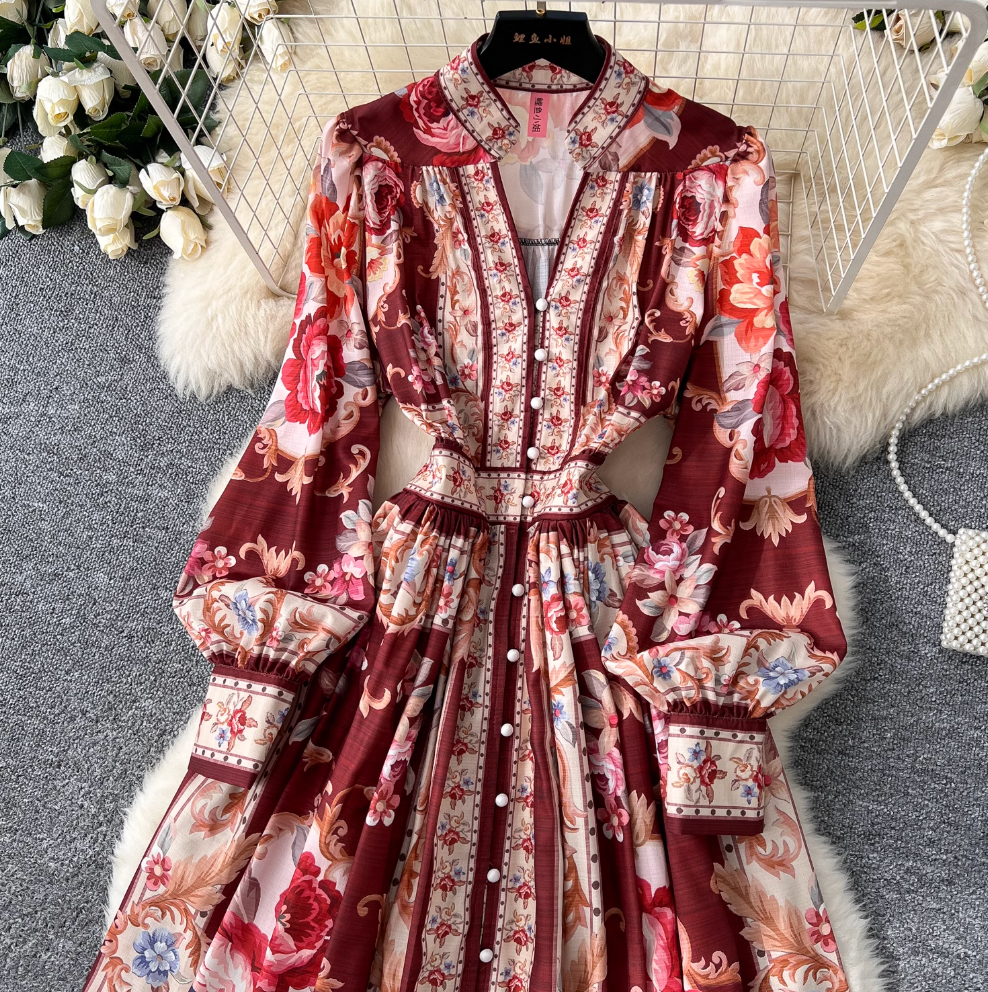 Vintage V-neck Courtly Floral Dress