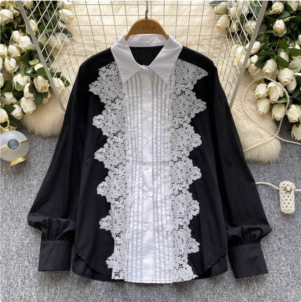Sweetie Lace Trim Loose Shirt