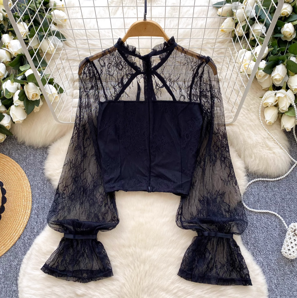 Sweetie Embroidery Patchwork Bottoming Shirt