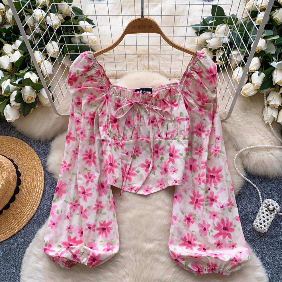 Sweetie Puffy Sleeve Floral Top