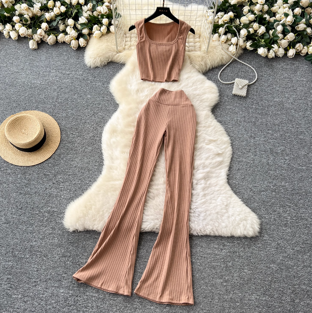 Midriff-baring Camisole & Trousers Sports 2Pcs