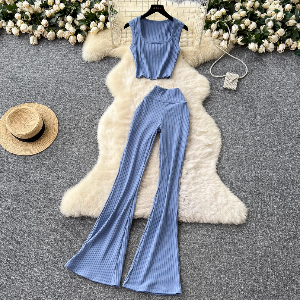 Midriff-baring Camisole & Trousers Sports 2Pcs
