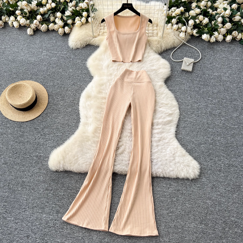 Midriff-baring Camisole & Trousers Sports 2Pcs