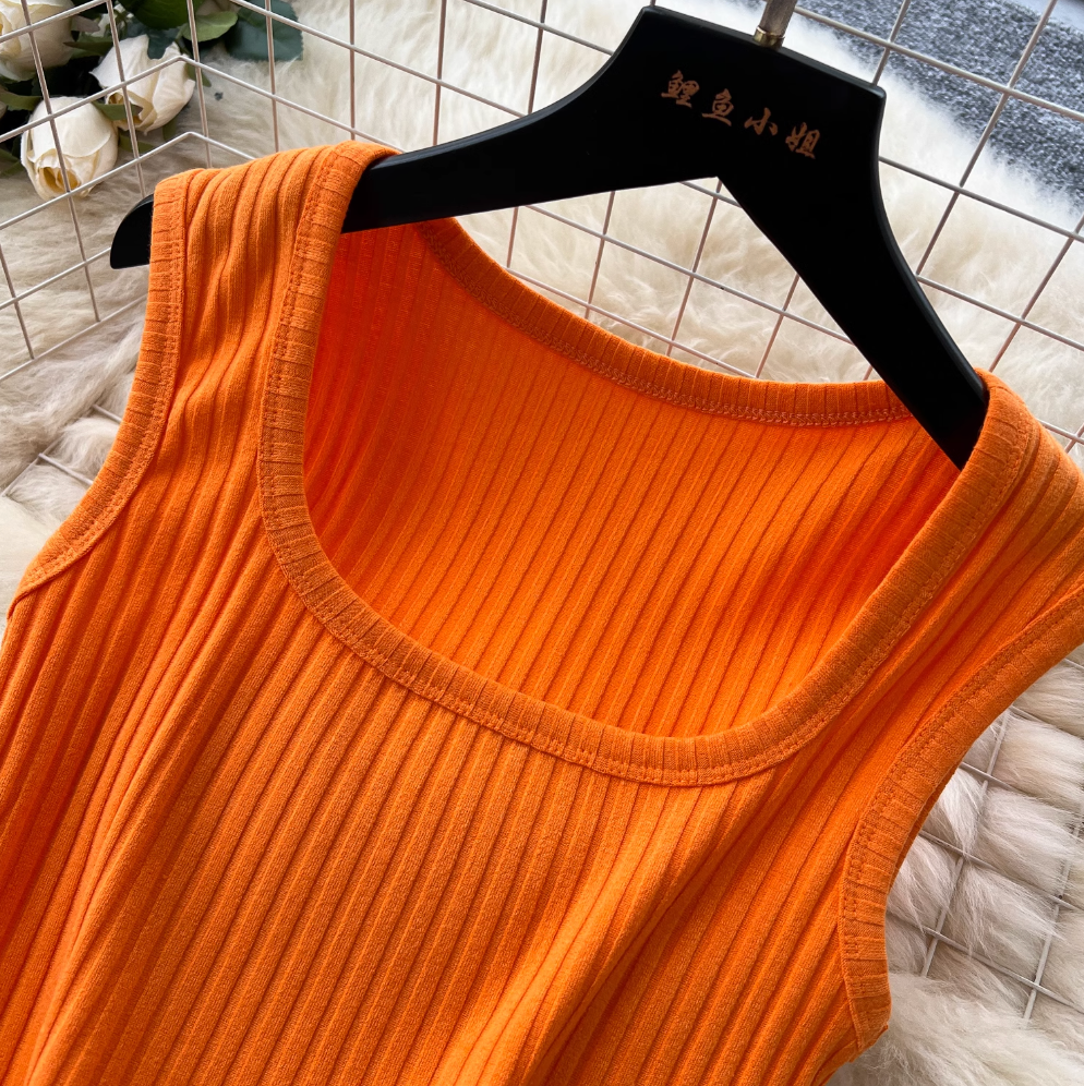 Midriff-baring Camisole & Trousers Sports 2Pcs