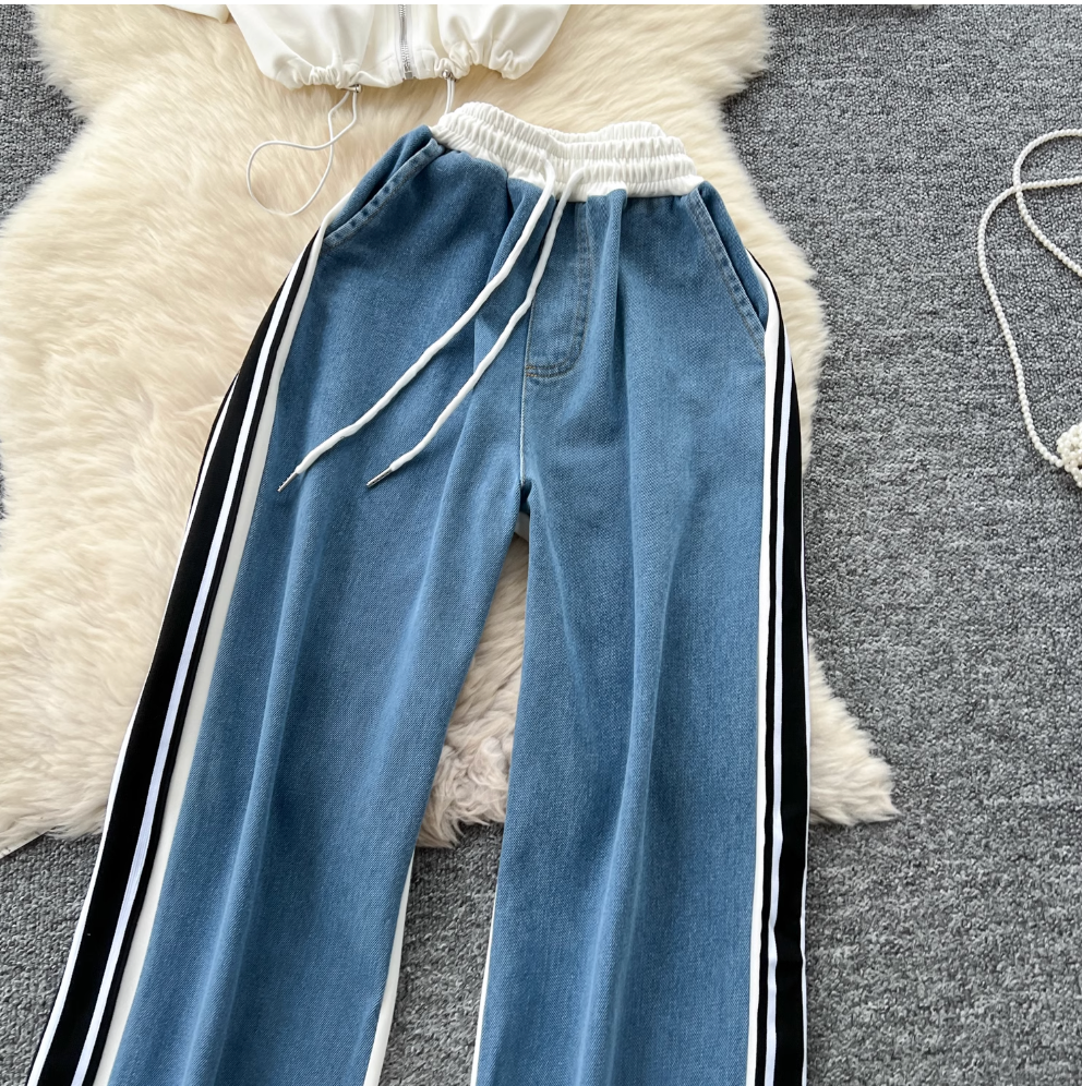 Color-blocking Sweatshirt & Denim Trousers 2Pcs