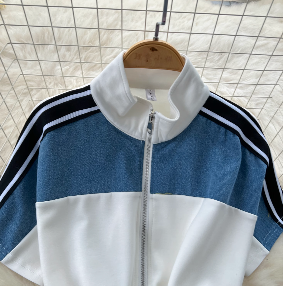 Color-blocking Sweatshirt & Denim Trousers 2Pcs