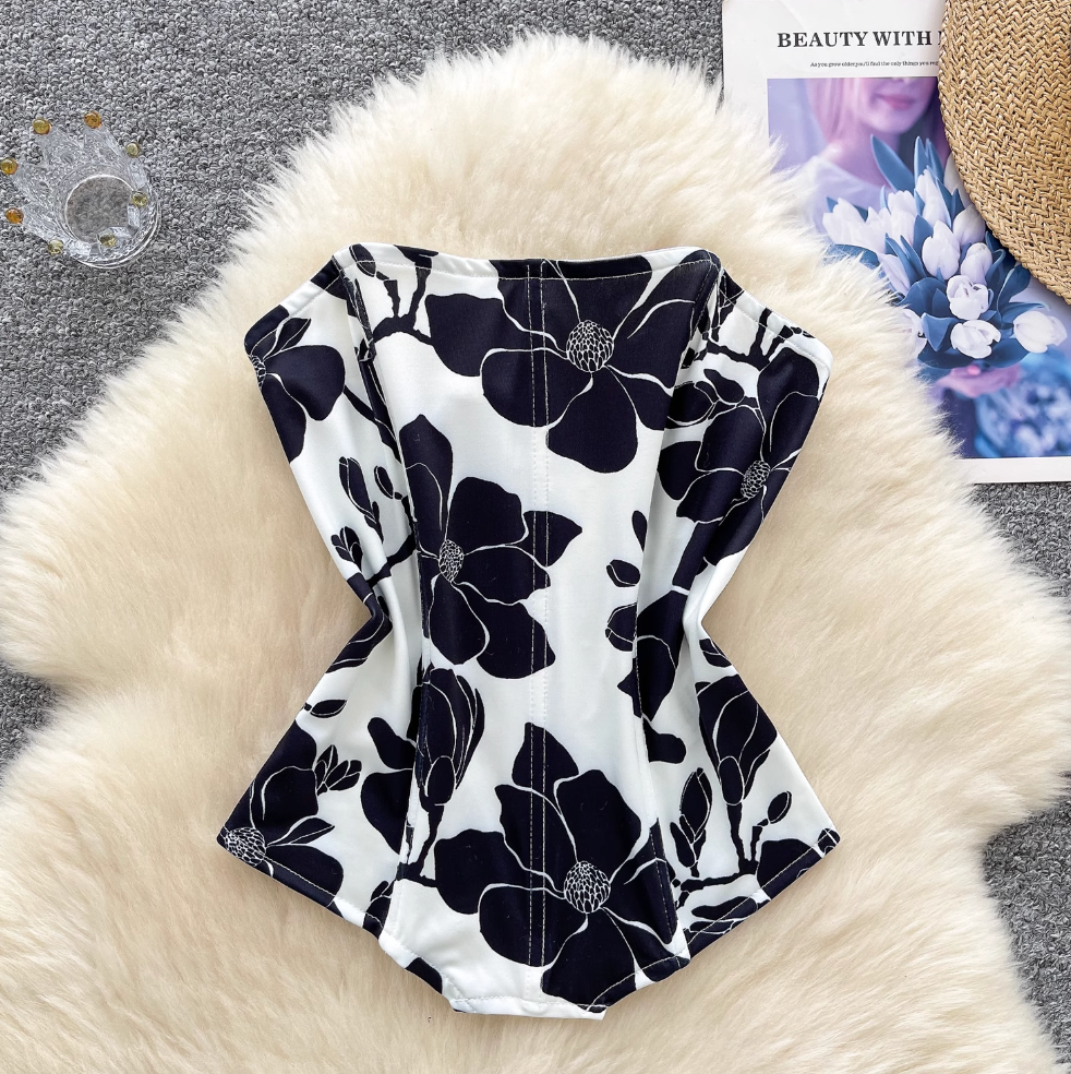 Off-shoulder Floral Printed Fishbone Top