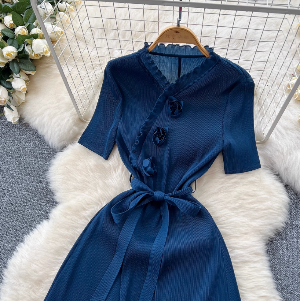 V-neck Ruffled Lace-up Dress